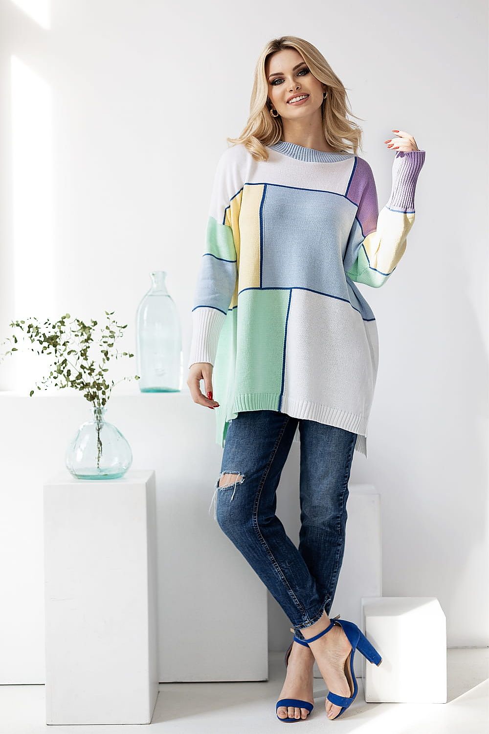 Colorful Block Pattern Loose-Fitting Sweater with Long Sleeves