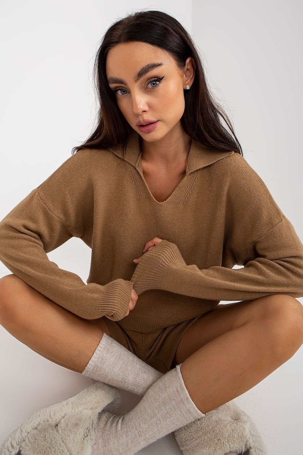 Lässiges Damen-Set mit lockerem Pullover und Shorts mit elastischer Taille