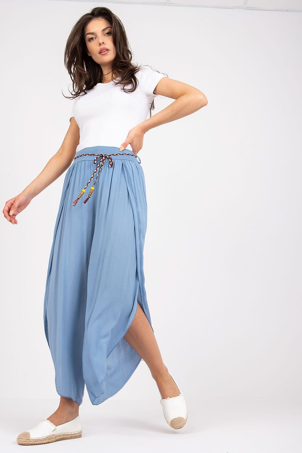 High-Waisted Boho-Style Seamed Pants with Wide Legs and Waist Tie