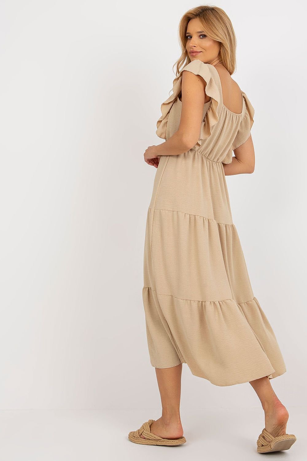 Loose Fit Sleeveless Summer Dress with Square Neckline