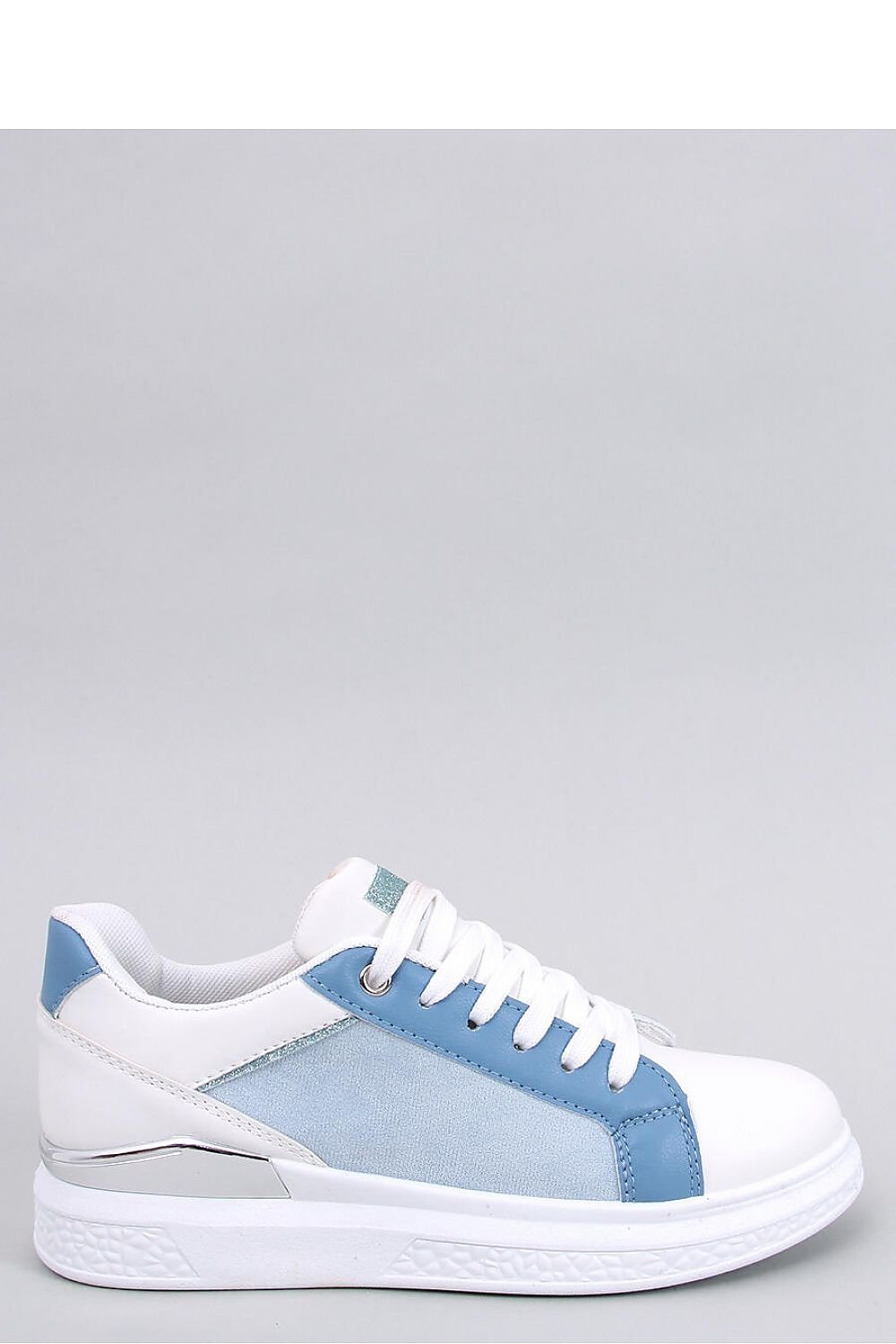 Two-Tone Women's Sports Sneakers with Shimmering Accessories

