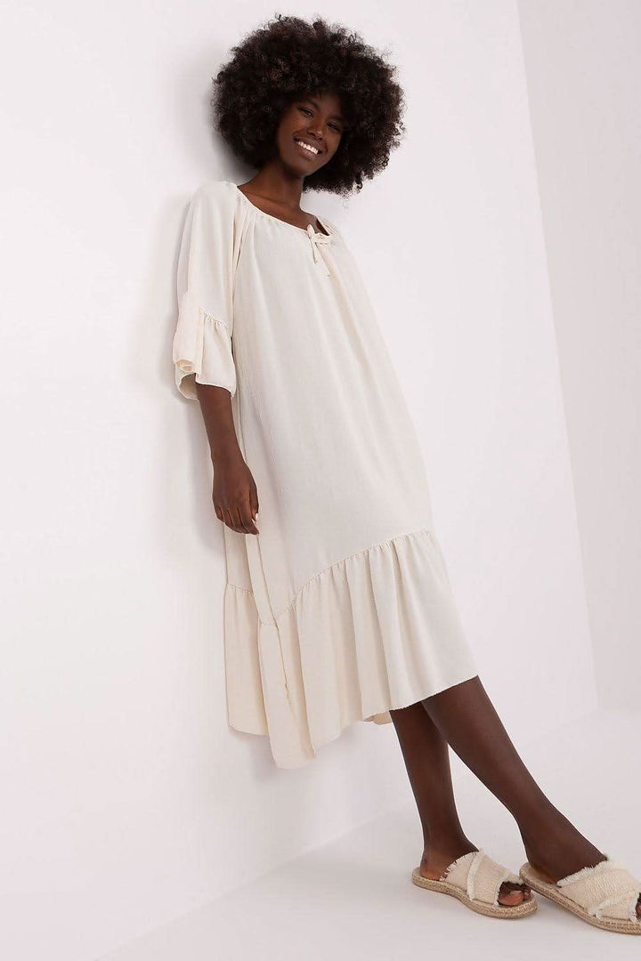 Loose-Fit Summer Dress with 3/4 Sleeves and Frilled Details - Ludowika 
