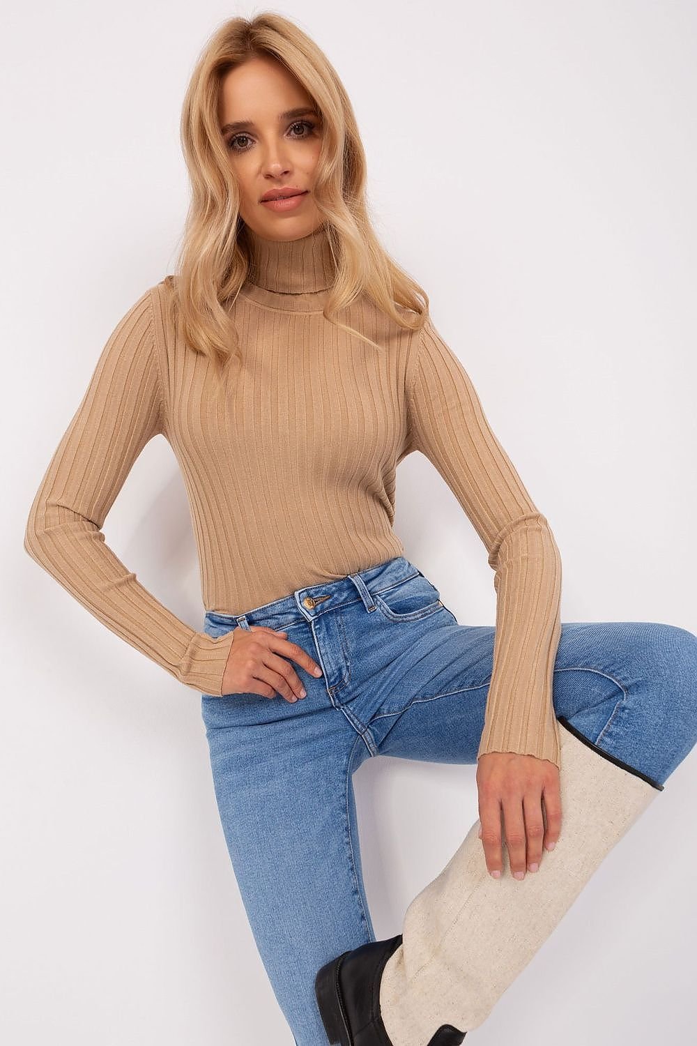 Soft Viscose Turtleneck Sweater with Ribbed Fabric