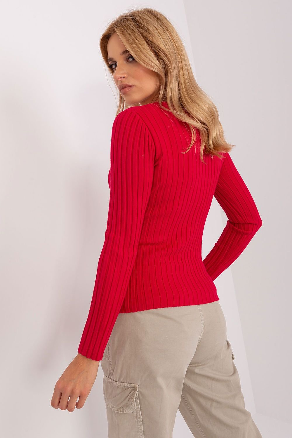 Timeless Women's Sweater with Ribbed Texture