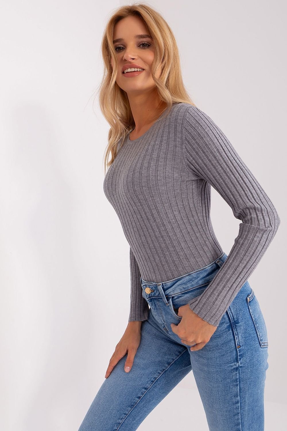 Timeless Women's Sweater with Ribbed Texture