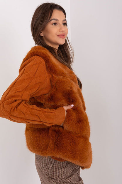 Luxurious Fur Vest – Soft, Warm, and Stylish for Any Occasion