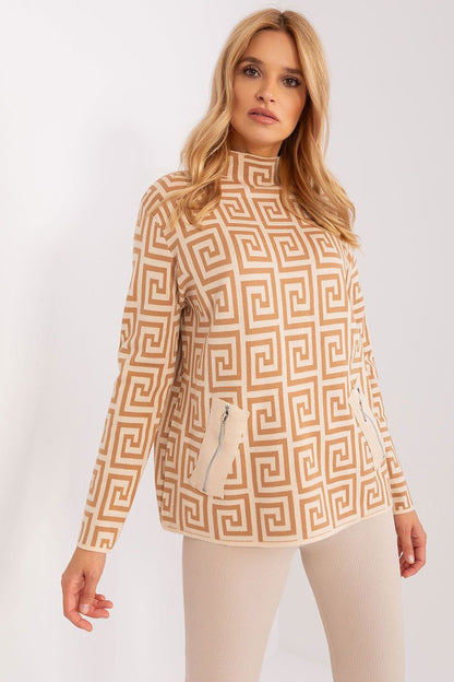 Fashionable women's sweater with long sleeves, a half turtleneck, and a geometric pattern, featuring zippered pockets, perfect for everyday wear and work during colder days.






