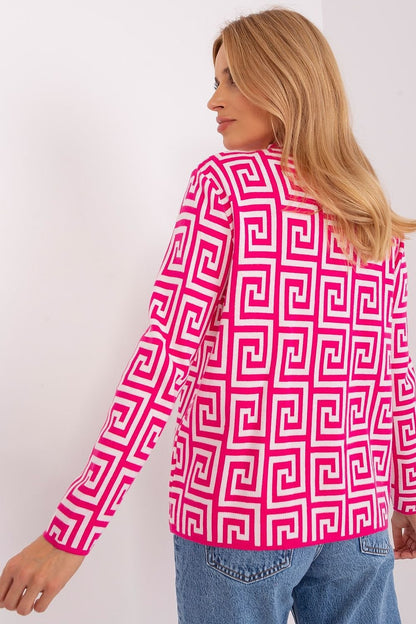 Fashionable women's sweater with long sleeves, a half turtleneck, and a geometric pattern, featuring zippered pockets, perfect for everyday wear and work during colder days.






