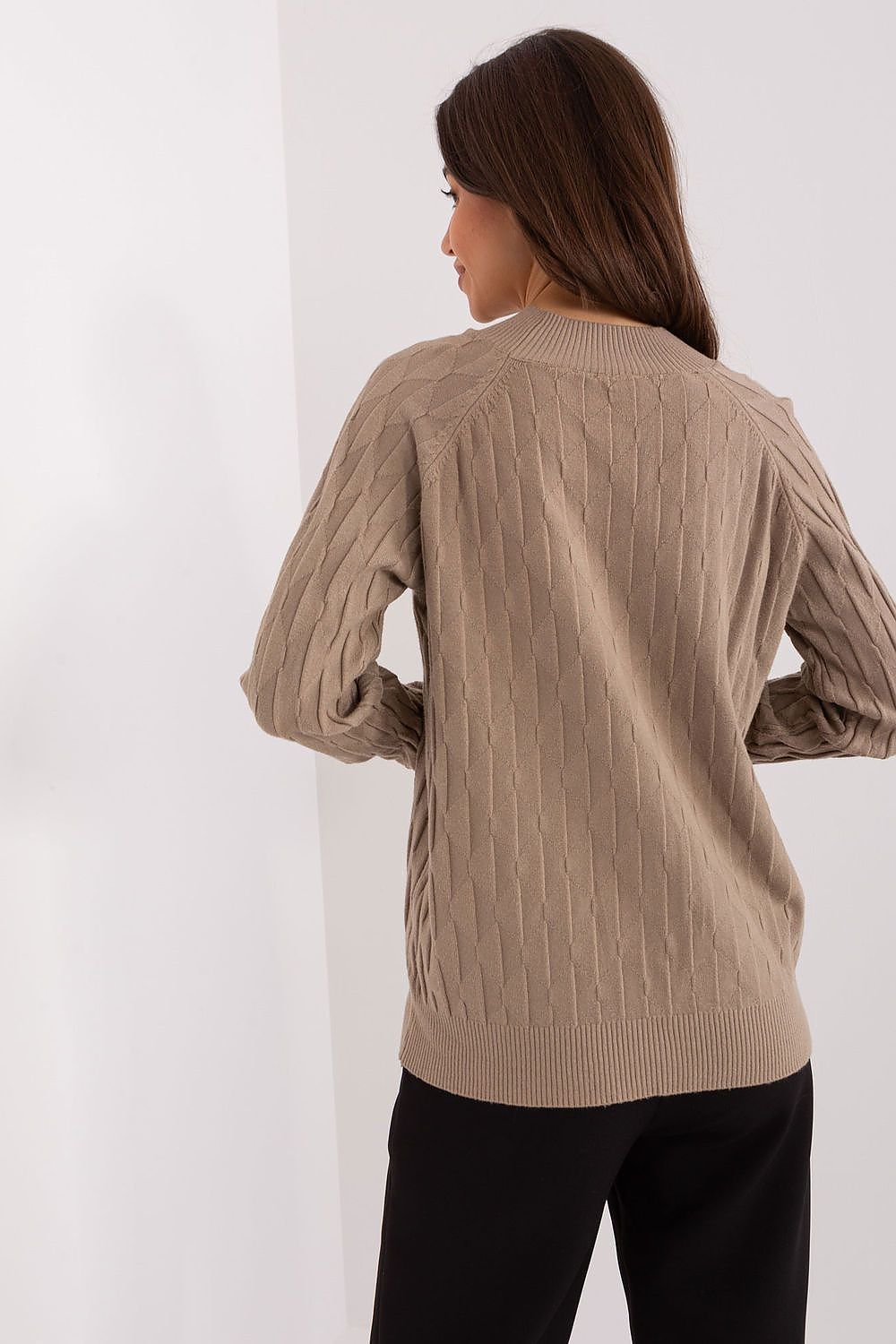 Variegated Texture Sweater with Round Neckline and Long Sleeves