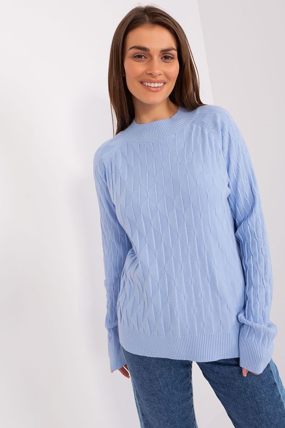 Durable and comfortable women's sweater with a classic round neckline, long sleeves, and a unique variegated fabric texture, perfect for casual wear and easy to pair with pants or skirts.






