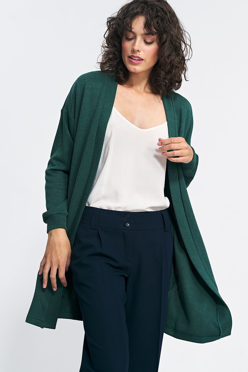 Soft Knit Green Cardigan – Comfortable & Versatile Weekend Outerwear - Ludowika 