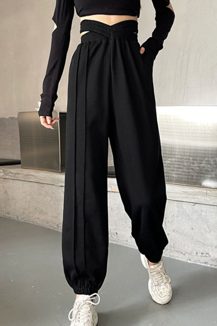 Ludowika Crisscross Long Sweatpants