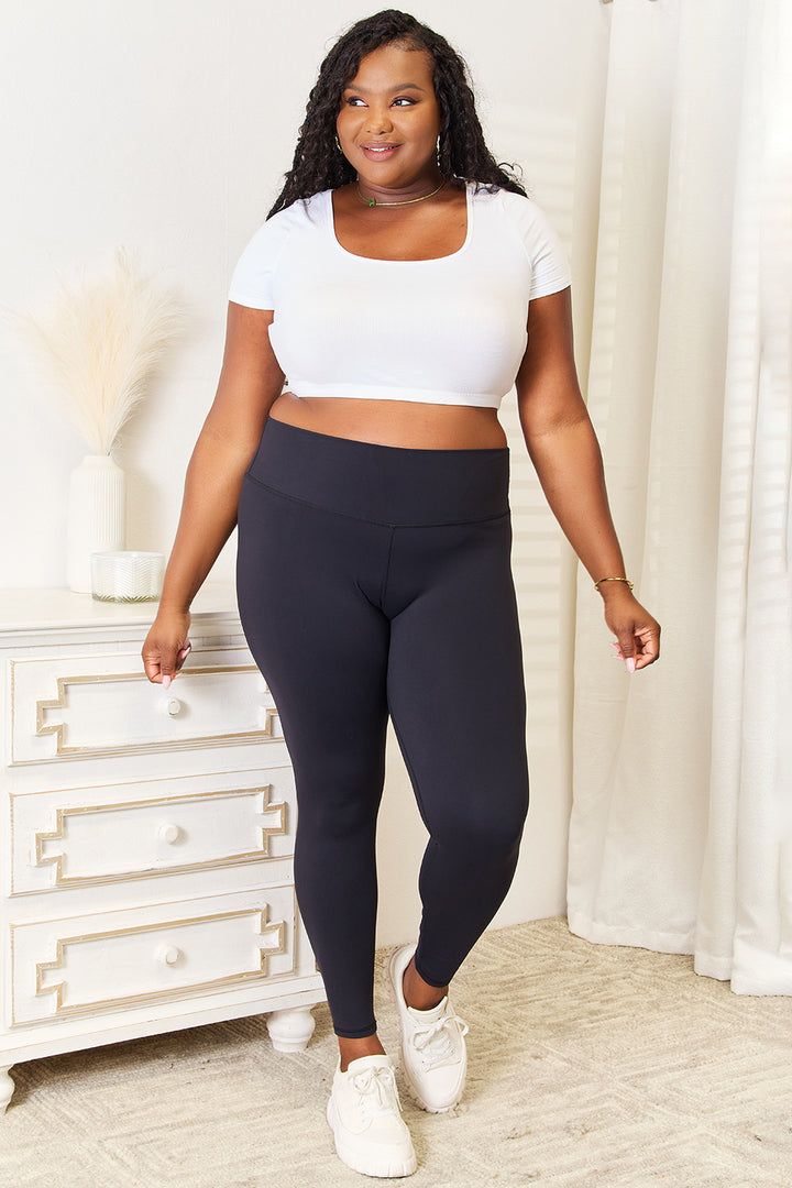 Ludowika Double Take Wide Waistband Sports Leggings